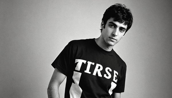 Découvrez le style intemporel des t-shirts serge blanco